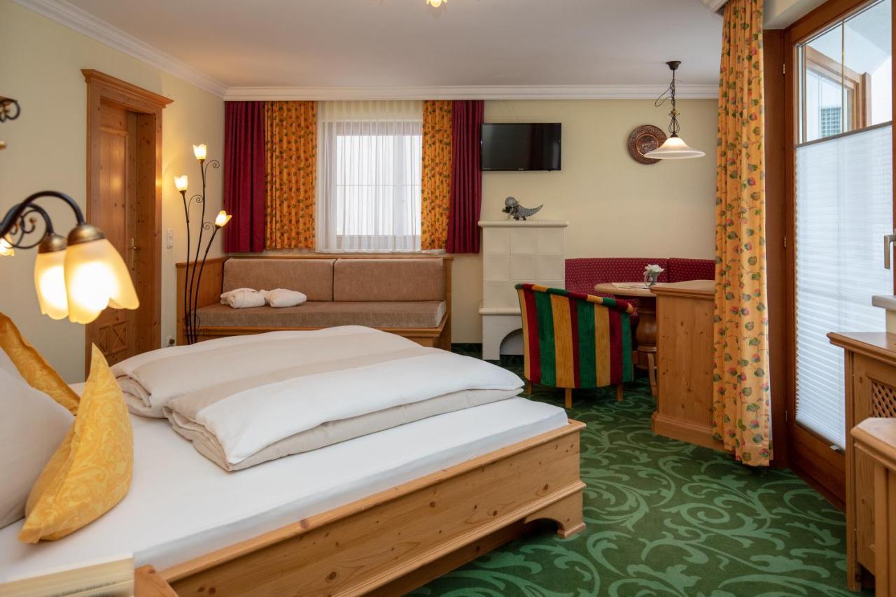 Alpenresidenz Trisanna Bed & Breakfast Ischgl Exterior foto