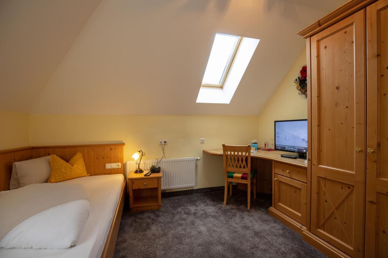Alpenresidenz Trisanna Bed & Breakfast Ischgl Exterior foto