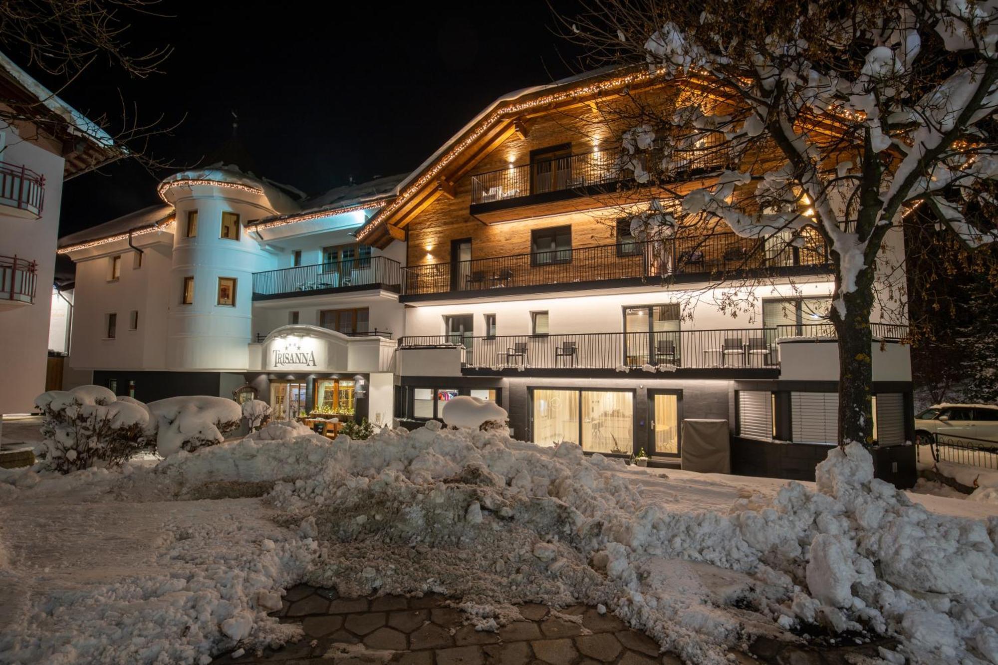 Alpenresidenz Trisanna Bed & Breakfast Ischgl Exterior foto