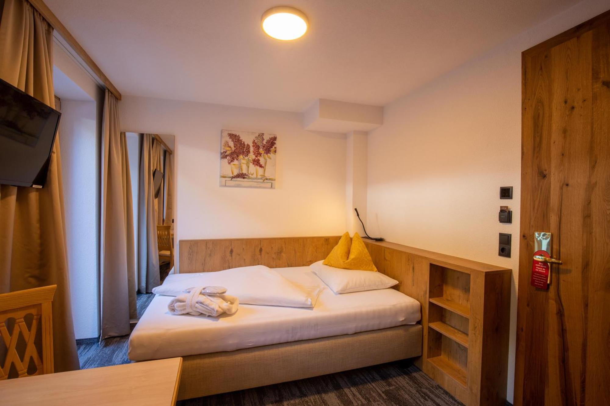 Alpenresidenz Trisanna Bed & Breakfast Ischgl Exterior foto
