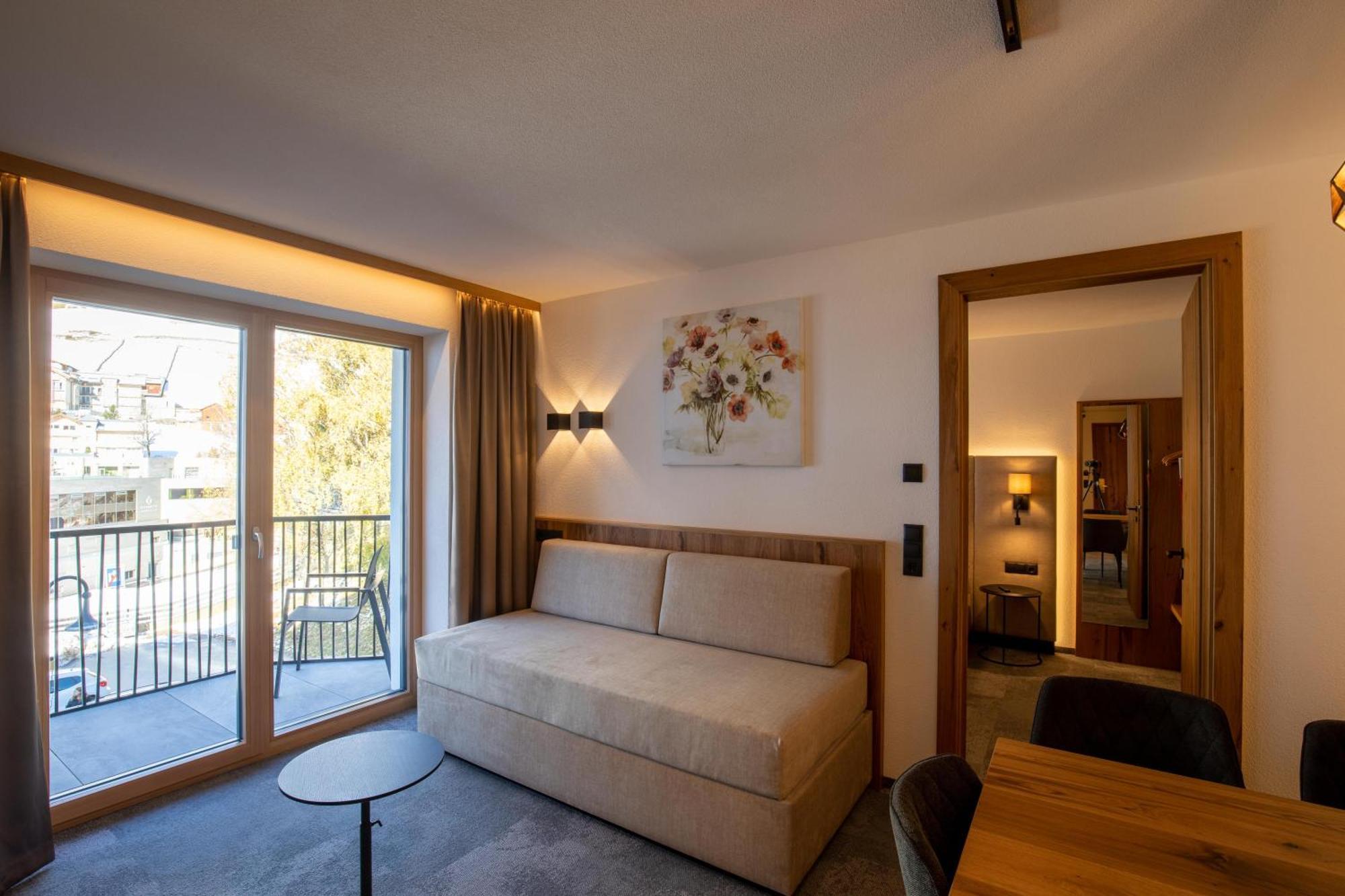 Alpenresidenz Trisanna Bed & Breakfast Ischgl Exterior foto